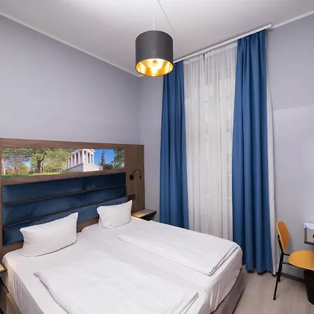 Smart Stay Hotel Station-3